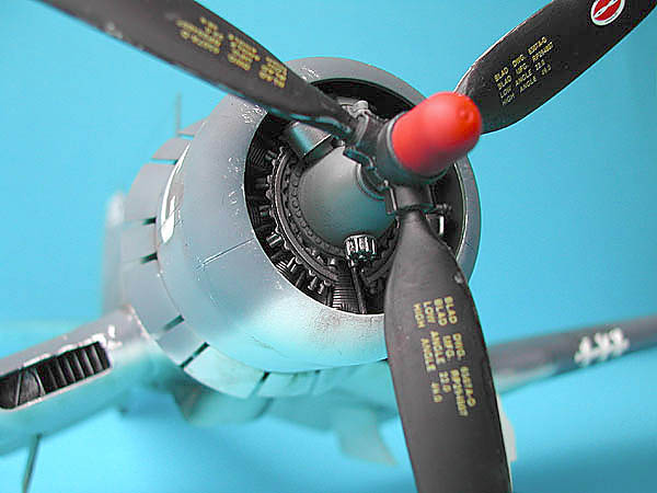 f4u13lk.jpg